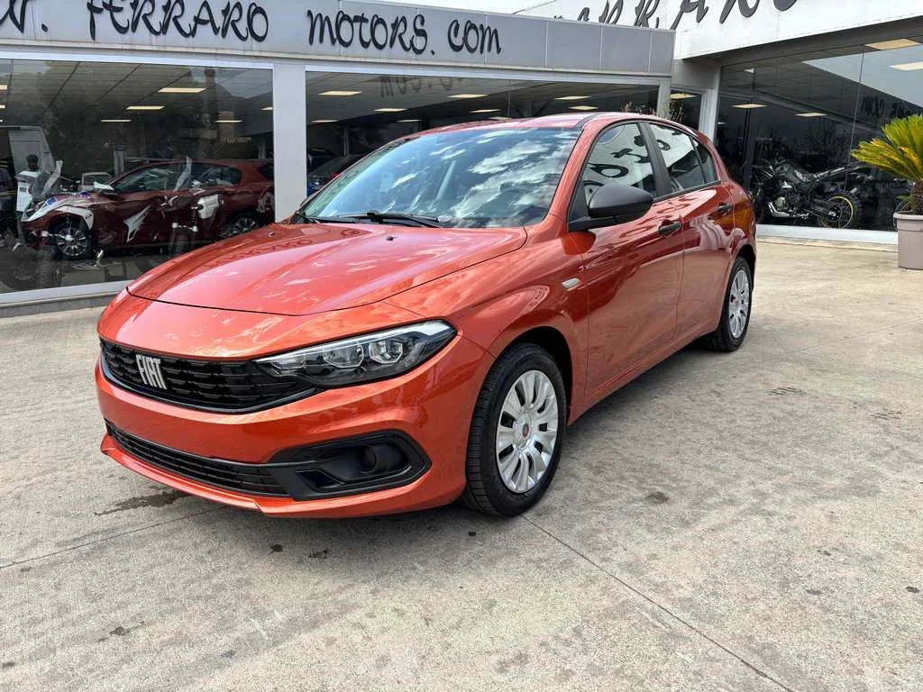 FIAT TIPO MY24 1.5 HYBRID 130CV ARANCIONE