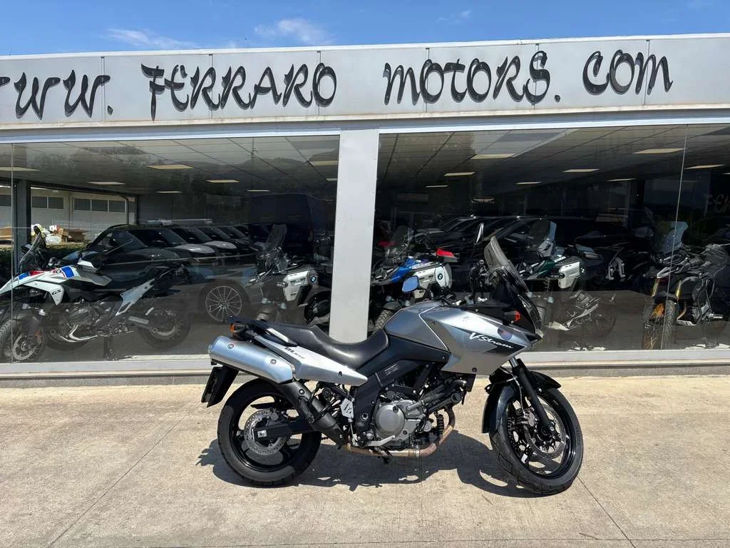 SUZUKI MOTOR CORPORATION 650 55 CV WVBU-1 GRIGIO