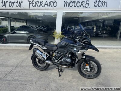 BMW MOTORRAD R1250GS BLACKSTORM TRIPLE BLACK